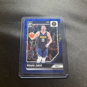 Nikola Jokić Blue Lazer Prizm Optic Basketball Card